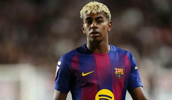 لامين يامال ينتقد نفسه بعد تعادل برشلونة مع رايو فاليكانو
